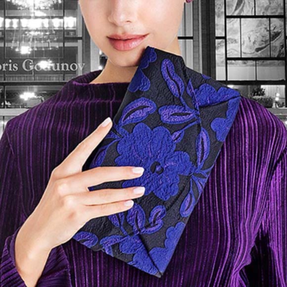 FLORAL ENVELOPE IRIDESCENT CLUTCH NWT - Picture 3 of 8